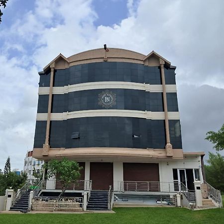 Bimba Hotels Májszúr Kültér fotó
